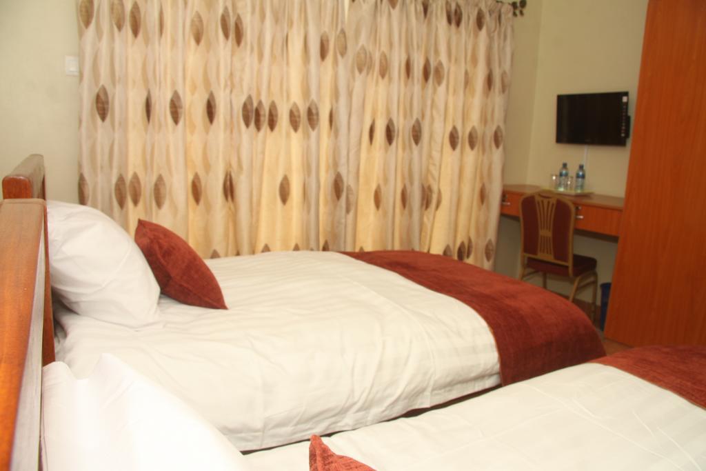 Nairobi Transit Hotel Quarto foto