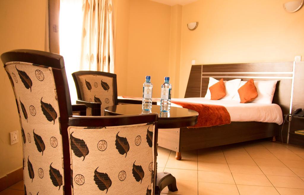 Nairobi Transit Hotel Quarto foto